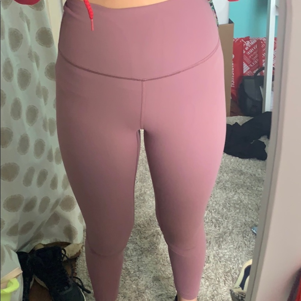 Light purple lululemon leggings